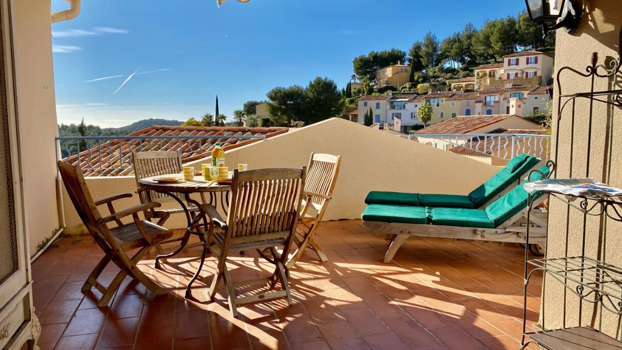 Hameau Des Amandiers-Vue Mer & Golf Saint-Cyr-sur-Mer Exteriér fotografie